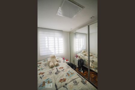 Apartamento à venda com 76m², 2 quartos e 2 vagasQuarto