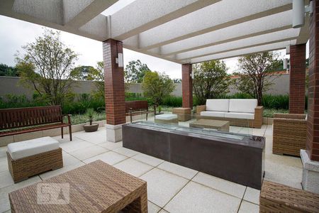 Apartamento à venda com 76m², 2 quartos e 2 vagasLareira ao Ar Livre