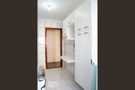 Apartamento à venda com 60m², 2 quartos e 1 vagaCOZINHA