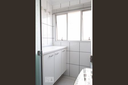 Apartamento à venda com 60m², 2 quartos e 1 vagaÁREA SERVIÇO