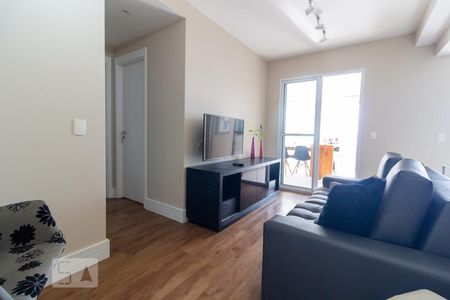 Sala de apartamento para alugar com 2 quartos, 66m² em Santo Amaro, São Paulo