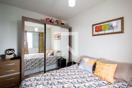 Suíte de apartamento à venda com 2 quartos, 57m² em Santo Antônio, Osasco