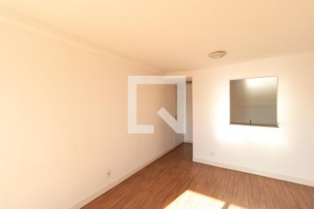 Sala de apartamento à venda com 3 quartos, 62m² em Jardim Ipaussurama, Campinas