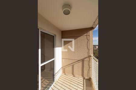 Varanda da sala de apartamento à venda com 3 quartos, 62m² em Jardim Ipaussurama, Campinas