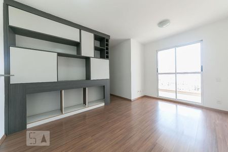 Sala de apartamento à venda com 3 quartos, 62m² em Jardim Ipaussurama, Campinas