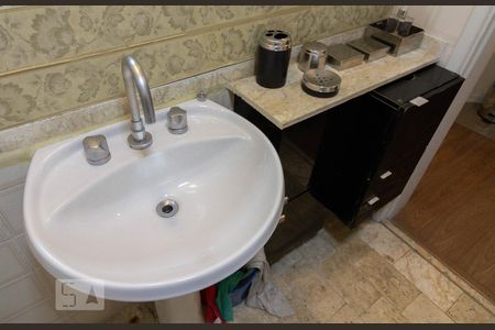 Studio para alugar com 58m², 1 quarto e 1 vaga Studio para alugar com 58m², 1 quarto e 1 vagaBanheiro