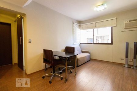 Studio para alugar com 58m², 1 quarto e 1 vaga Studio para alugar com 58m², 1 quarto e 1 vagaSala
