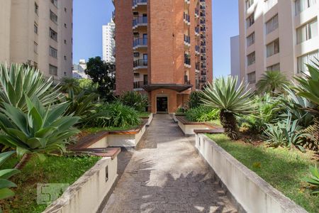 Studio para alugar com 58m², 1 quarto e 1 vaga Studio para alugar com 58m², 1 quarto e 1 vagaFachada