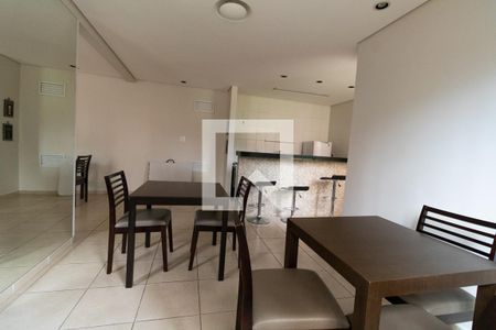 Apartamento para alugar com 70m², 3 quartos e 1 vaga Apartamento para alugar com 70m², 3 quartos e 1 vagaÁrea comum - Salão de festas