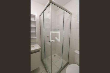 Apartamento para alugar com 70m², 3 quartos e 1 vaga Apartamento para alugar com 70m², 3 quartos e 1 vagaBanheiro da Suíte