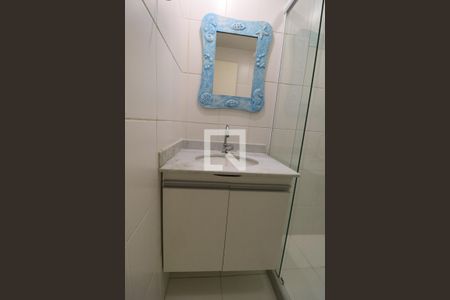 Apartamento para alugar com 70m², 3 quartos e 1 vaga Apartamento para alugar com 70m², 3 quartos e 1 vagaBanheiro