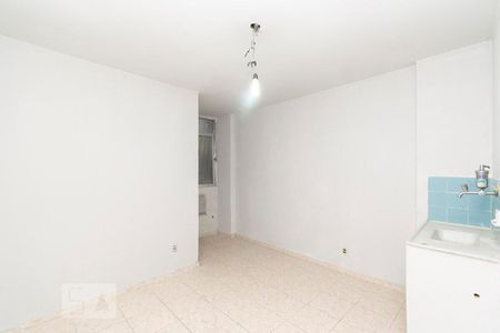 Studio para alugar com 28m², 1 quarto e sem vagaKitnet