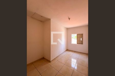Quarto 1 de casa de condomínio para alugar com 2 quartos, 70m² em Vila Brasílio Machado, São Paulo
