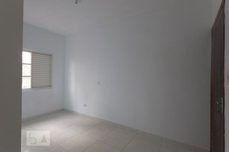 Quarto 1 de casa para alugar com 2 quartos, 70m² em Vila Brasílio Machado, São Paulo