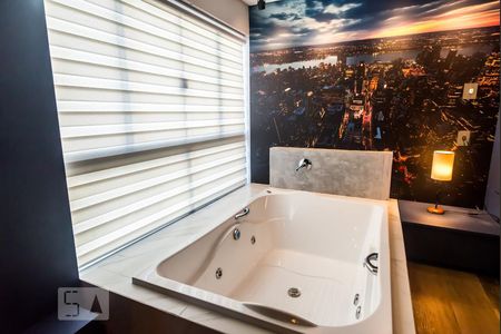 Apartamento à venda com 70m², 1 quarto e 1 vagaBanheira