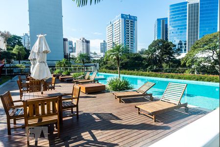 Apartamento à venda com 70m², 1 quarto e 1 vagaÁrea comum - Piscina