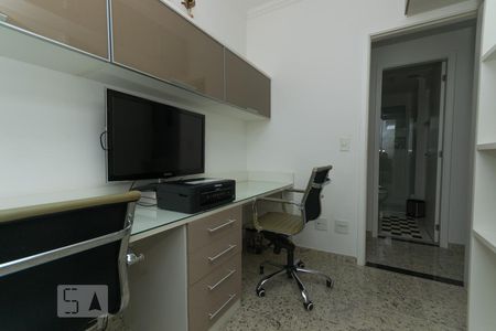 Apartamento à venda com 83m², 3 quartos e 2 vagasQuarto 1