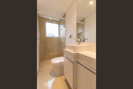 Apartamento à venda com 130m², 3 quartos e 1 vaga Apartamento à venda com 130m², 3 quartos e 1 vagaBanheiro Social
