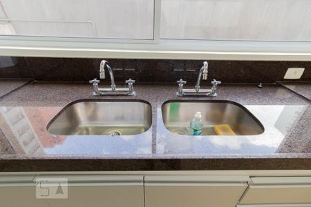 Apartamento à venda com 130m², 3 quartos e 1 vaga Apartamento à venda com 130m², 3 quartos e 1 vagaCozinha