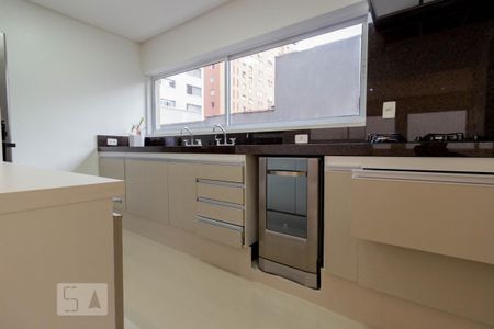 Apartamento à venda com 130m², 3 quartos e 1 vaga Apartamento à venda com 130m², 3 quartos e 1 vagaCozinha