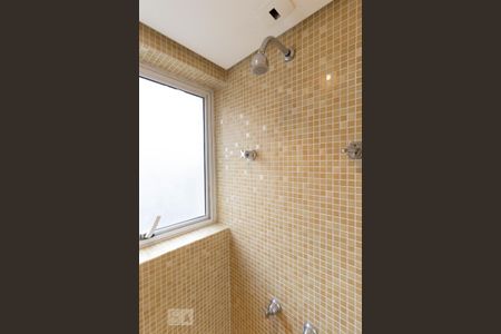 Apartamento à venda com 130m², 3 quartos e 1 vaga Apartamento à venda com 130m², 3 quartos e 1 vagaBanheiro Social