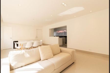 Sala de apartamento para alugar com 4 quartos, 130m² em Jardim Paulista, São Paulo