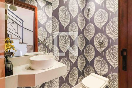 Lavabo de casa à venda com 2 quartos, 150m² em Conjunto Residencial Butantã, São Paulo