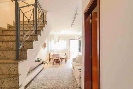 Sala de casa à venda com 2 quartos, 150m² em Conjunto Residencial Butantã, São Paulo