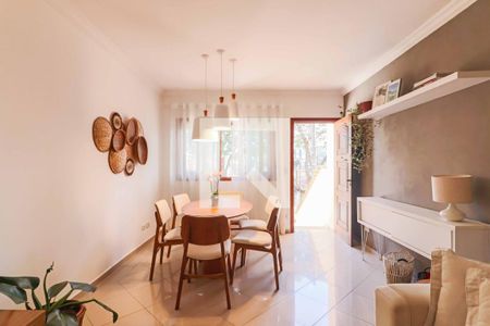 Sala de casa à venda com 2 quartos, 150m² em Conjunto Residencial Butantã, São Paulo