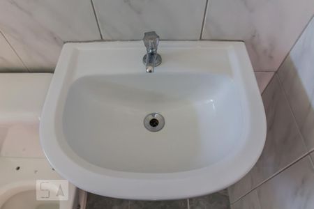 Pia do banheiro de apartamento à venda com 2 quartos, 45m² em Portal dos Gramados, Guarulhos