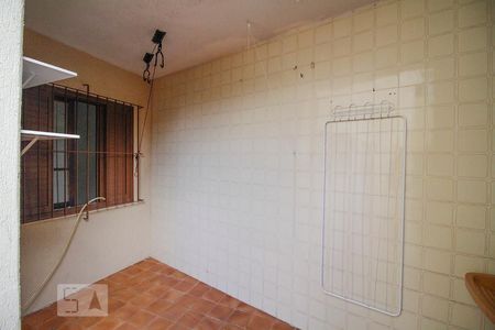 Casa para alugar com 140m², 2 quartos e 1 vaga Casa para alugar com 140m², 2 quartos e 1 vagaÁrea de Serviço