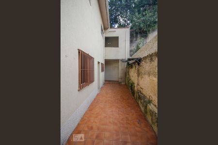 Casa para alugar com 140m², 2 quartos e 1 vaga Casa para alugar com 140m², 2 quartos e 1 vagaQuintal