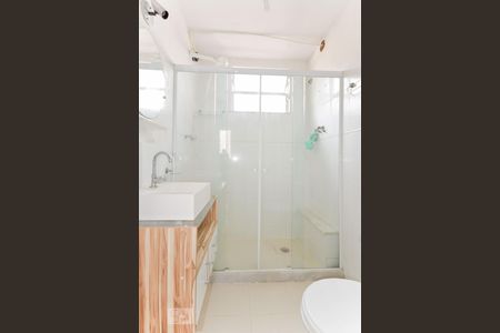 Apartamento à venda com 61m², 3 quartos e sem vagaBanheiro