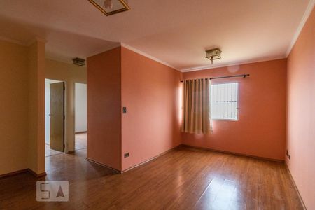 Apartamento para alugar com 68m², 2 quartos e 1 vagaSala