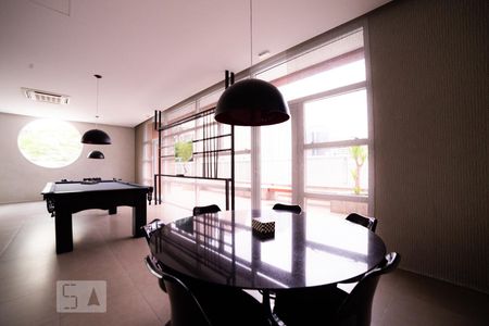 Apartamento à venda com 84m², 1 quarto e 1 vagaÁrea comum