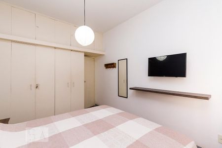 Quarto 1 de apartamento para alugar com 2 quartos, 81m² em Laranjeiras, Rio de Janeiro