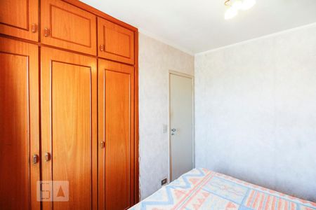 Quarto 2 de apartamento para alugar com 2 quartos, 72m² em Vila Carrão, São Paulo