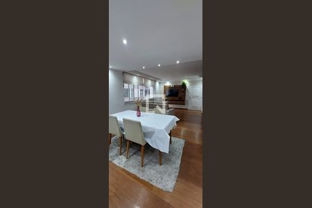 Apartamento para alugar com 3 quartos, 140m² em Santa Cecília, São Paulo