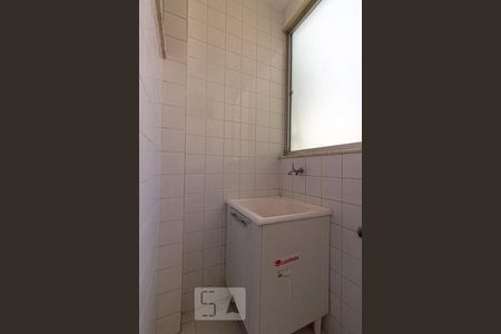 Apartamento à venda com 68m², 3 quartos e 1 vagaÁrea Serviço