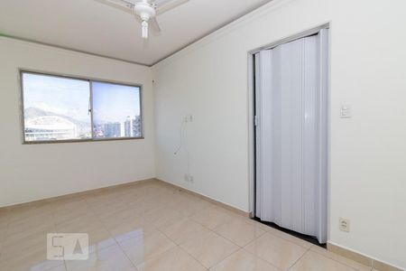 Sala de apartamento à venda com 2 quartos, 50m² em Todos Os Santos, Rio de Janeiro
