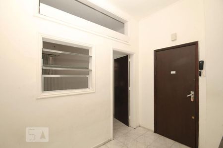Sala. de Apartamento com 1 quarto, 28m² Copacabana