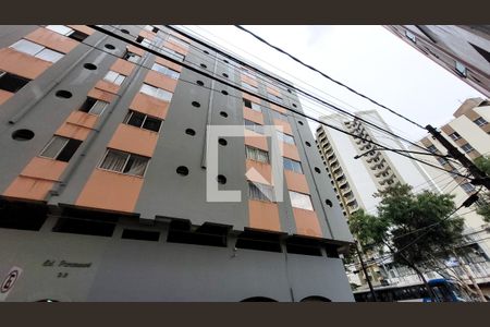 Apartamento à venda com 51m², 1 quarto e sem vaga Apartamento à venda com 51m², 1 quarto e sem vagaFachada