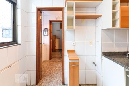 Apartamento para alugar com 110m², 3 quartos e 2 vagasCozinha
