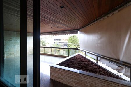 Apartamento para alugar com 110m², 3 quartos e 2 vagasVista Suíte