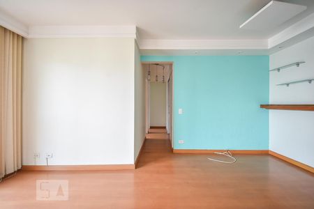 Apartamento para alugar com 69m², 2 quartos e 2 vagasSala