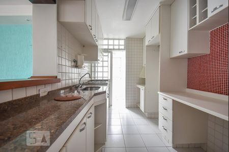 Apartamento para alugar com 69m², 2 quartos e 2 vagasCozinha