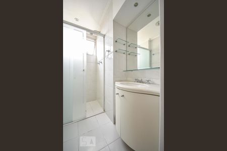 Apartamento para alugar com 69m², 2 quartos e 2 vagasBanheiro da Suíte
