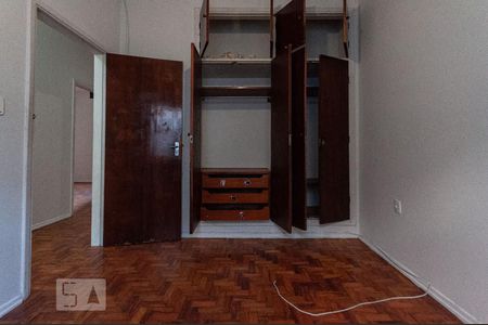 Casa à venda com 169m², 3 quartos e 2 vagas Casa à venda com 169m², 3 quartos e 2 vagasQuarto 1