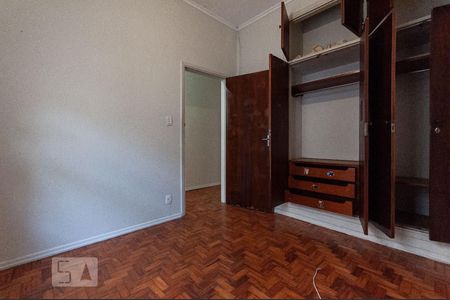 Casa à venda com 169m², 3 quartos e 2 vagas Casa à venda com 169m², 3 quartos e 2 vagasQuarto 1