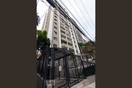 Apartamento para alugar com 69m², 2 quartos e 1 vagaFachada